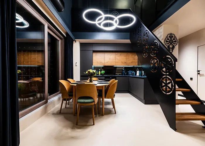 Dream View Stone Hill Z Jacuzzi 公寓 斯克拉斯卡波伦巴