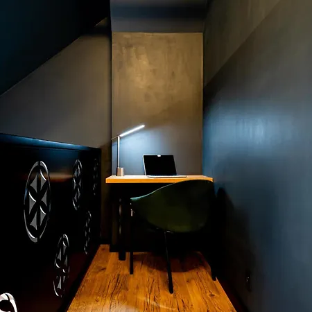 Dream View Stone Hill Z Jacuzzi 公寓