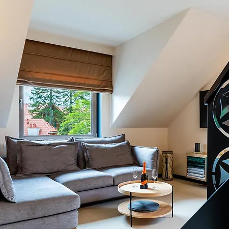 公寓 Dream View Stone Hill Z Jacuzzi 斯克拉斯卡波伦巴